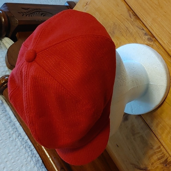 Women's Aldo Red Newsboy/Pageboy Hat With Bow Size Small/Medium - Picture 4 of 10